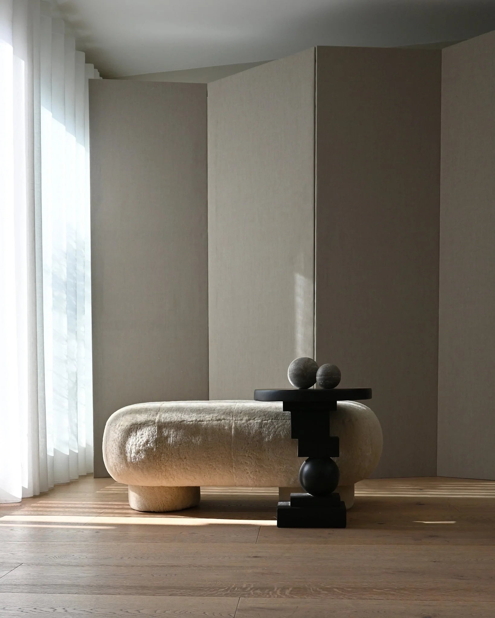 Artist Side Table - Coffee