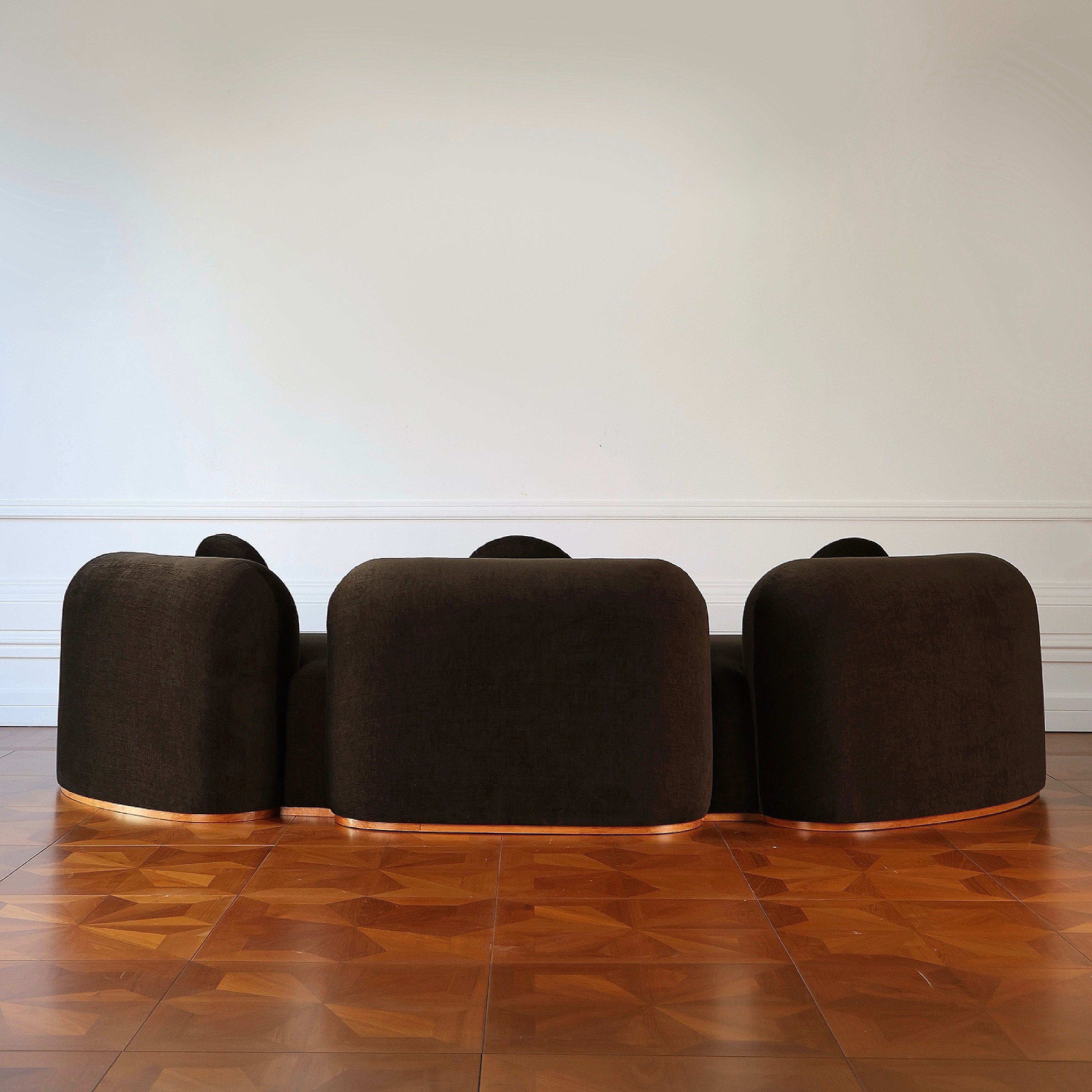 AM-04-DARK BROWN