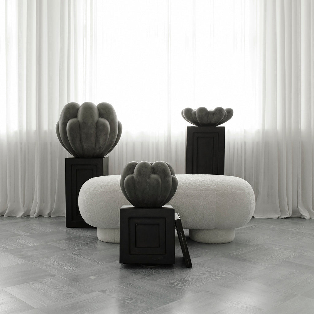Bloom Vase Big - Black