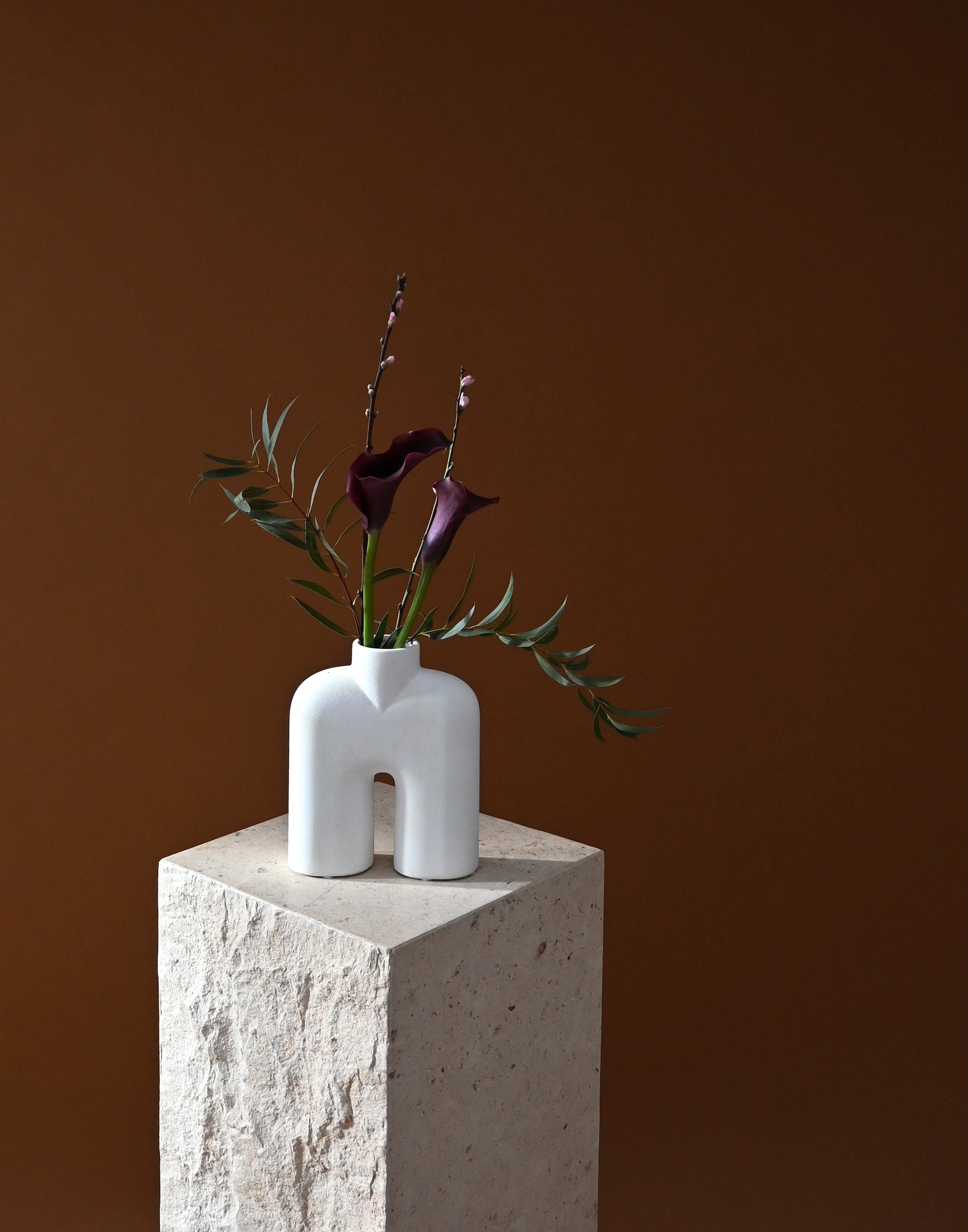 Cobra Vase Tall, Mini - Bone White