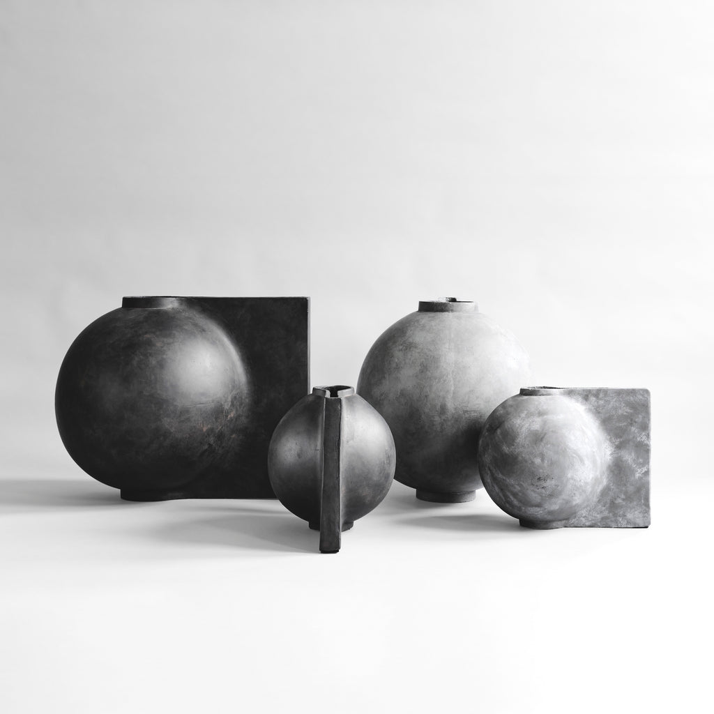 Offset Vase, Big - Dark Grey