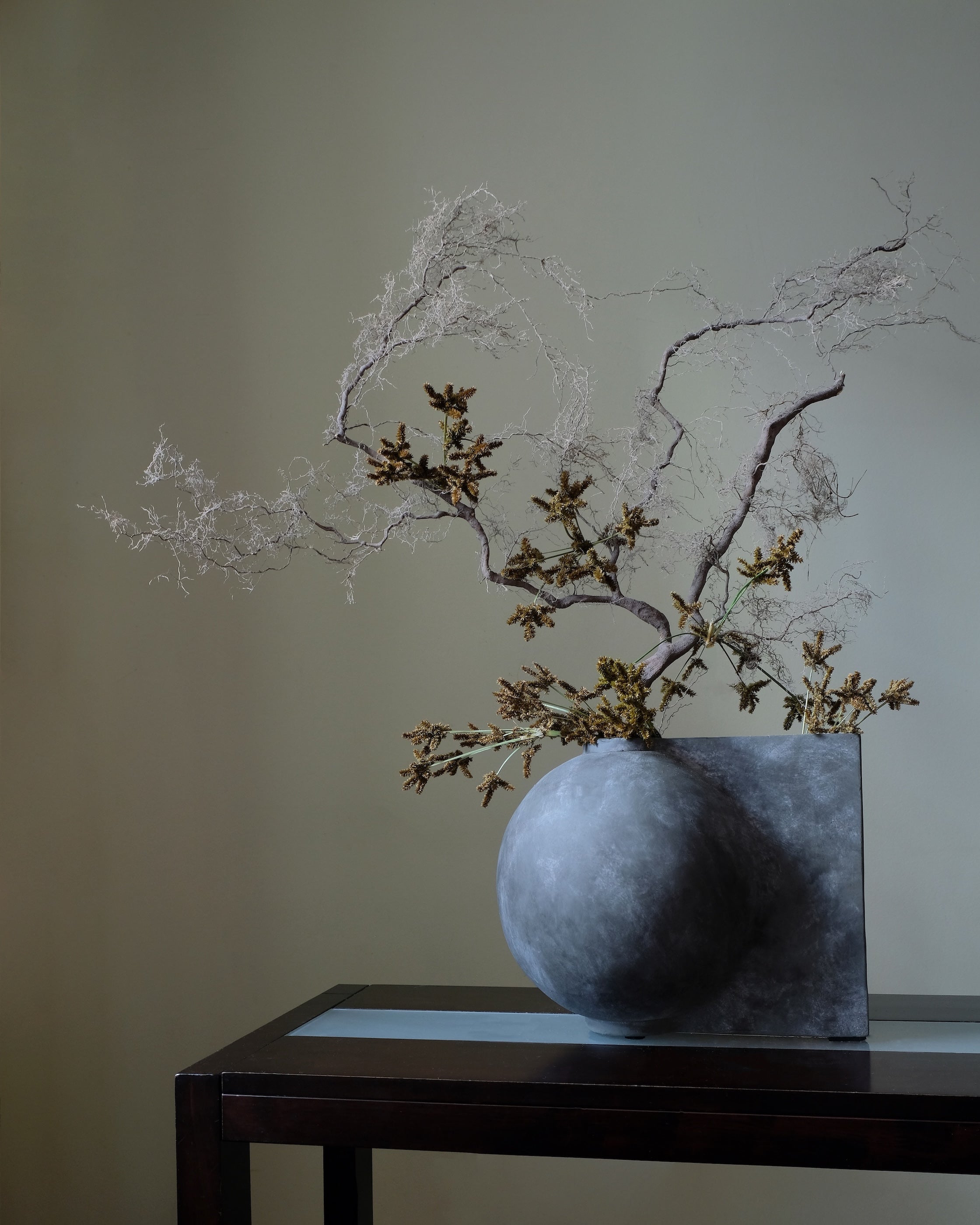Offset Vase, Mini - Dark Grey